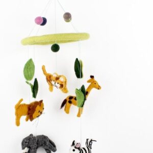 Mobiel Jungle Dieren 19x50cm - Vilten Figuren - Sjaal met Verhaal - Fairtrade - Decoratie voor boven Bed, Box of als Babykamer Accessoire