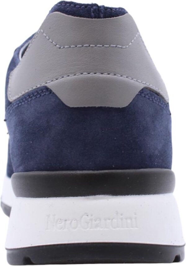 Nero Giardini Sneaker Blauw 43