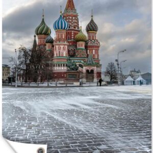 Tuindecoratie Winterochtend op het Rode Plein in Rusland - 40x60 cm - Tuinposter - Tuindoek - Buitenposter