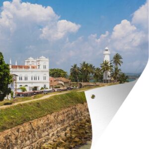 Tuinschilderij Het Sri Lankaanse Fort Galle met de zee op de voorgrond - 60x80 cm - Tuinposter - Tuindoek - Buitenposter